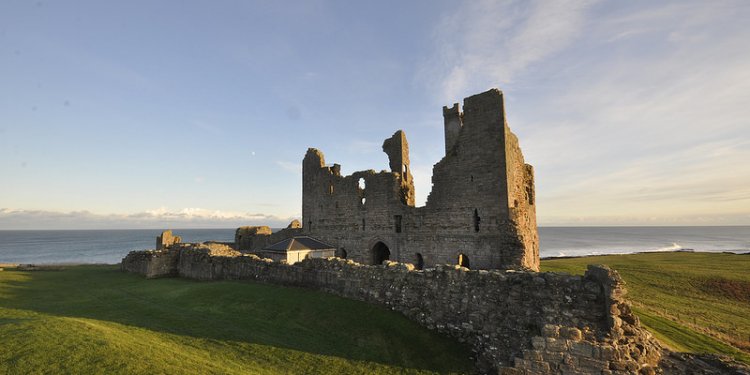 DSC1531 Dunstanburgh Castle