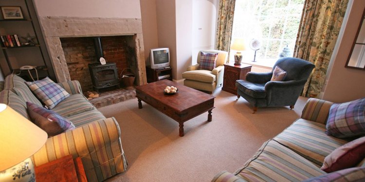 The open plan living room has
