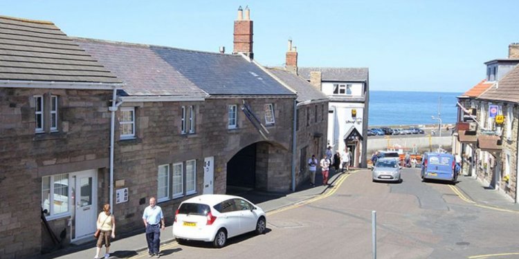 The Nest, Seahouses